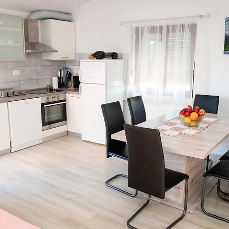 Dalmatian Apartman Bilice