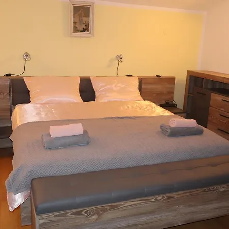 Dalmatian Apartman *