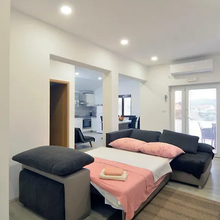 Apartman Dalmatian Bilice